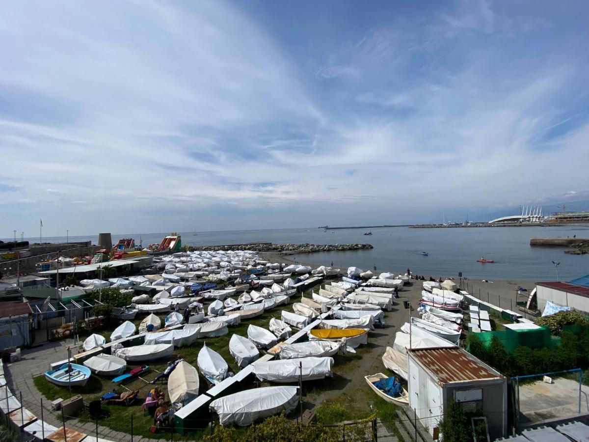 Waterfront District Apartment جنوة المظهر الخارجي الصورة