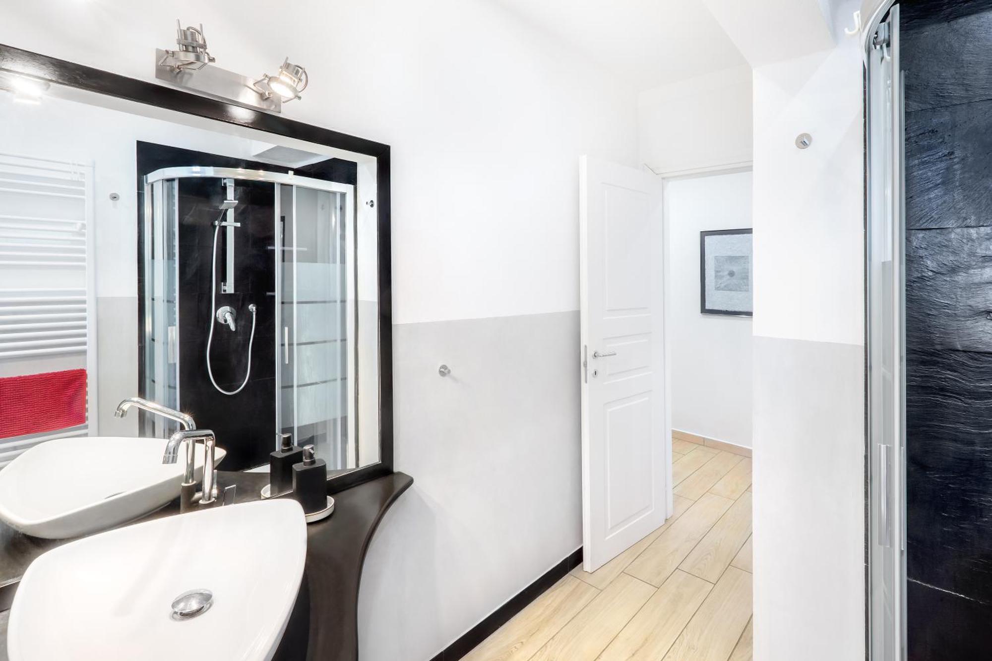 Waterfront District Apartment جنوة المظهر الخارجي الصورة